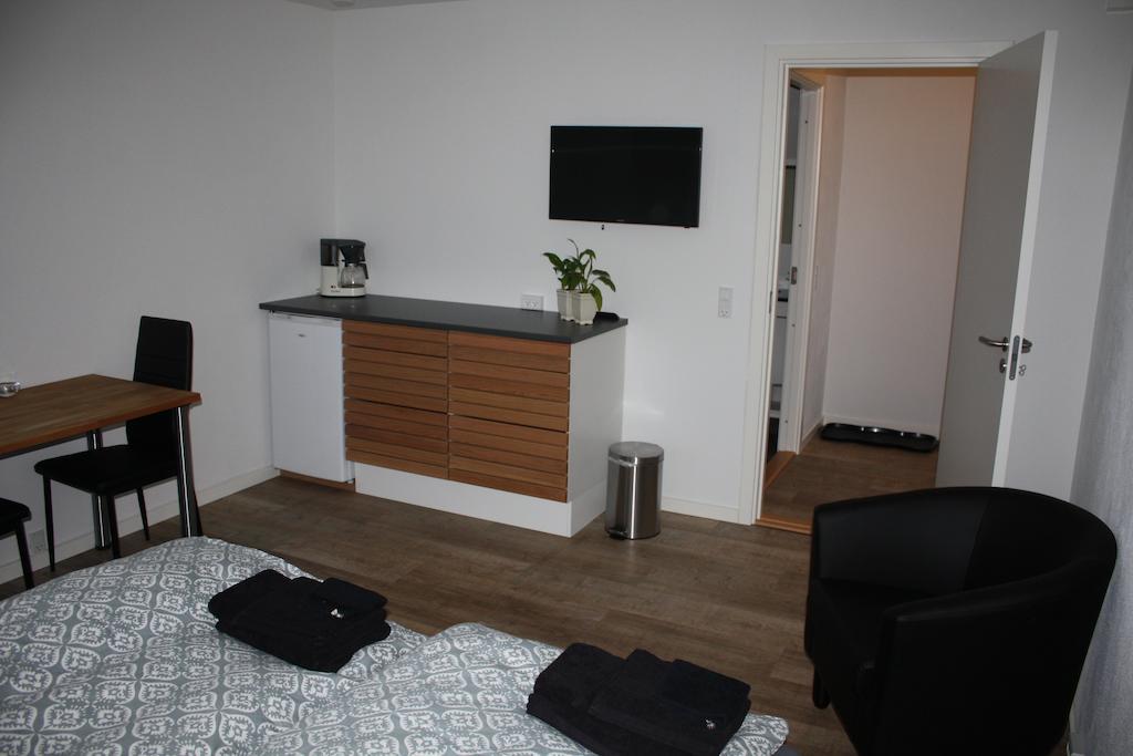 Skibbild Bed No Breakfast Хернинг Номер фото