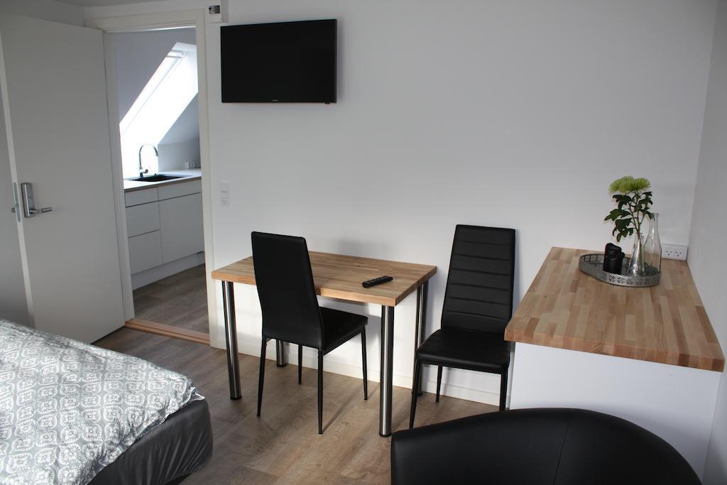 Skibbild Bed No Breakfast Хернинг Номер фото